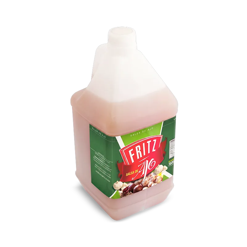 Galón de Salsa de Ajo de Fritz de 3600 cc inclinado sobre fondo blanco