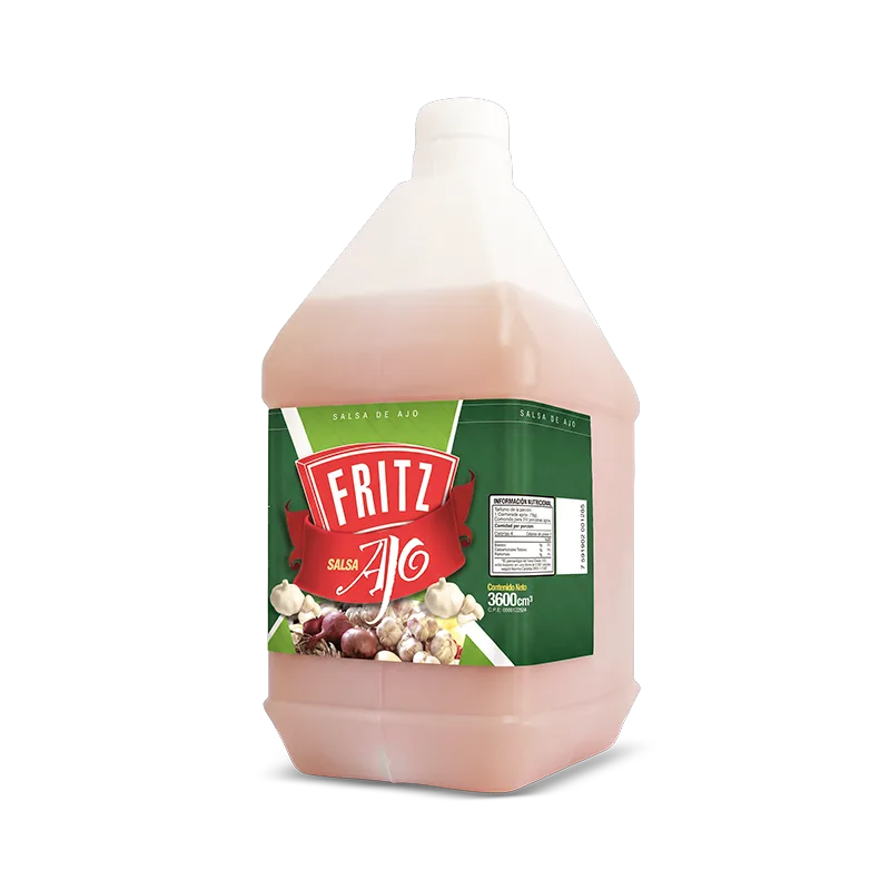Detalle de la etiqueta del galón de Salsa de Ajo de Fritz con el contenido neto de 3600 centímetros cúbicos
