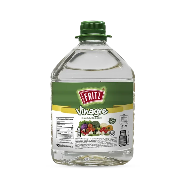 Vinagre Fritz 3,7 L en garrafa con asa, recortado sobre fondo transparente